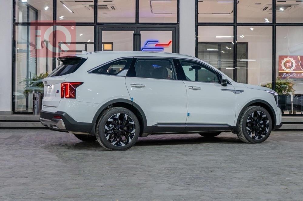 https://cdn.iqcars.io3de12f3d-74e2-481a-bb93-51e5386da344_2.jpg
